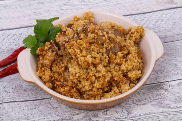 Cuscus cu carne — Fotografie, imagine de stoc