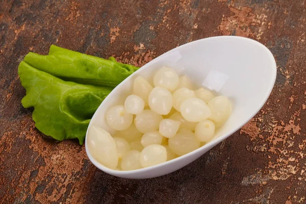 Eingelegte Babyzwiebeln — Stockfoto