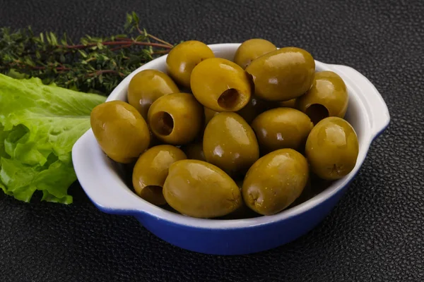 Büyük yeşil zeytin — Stok fotoğraf