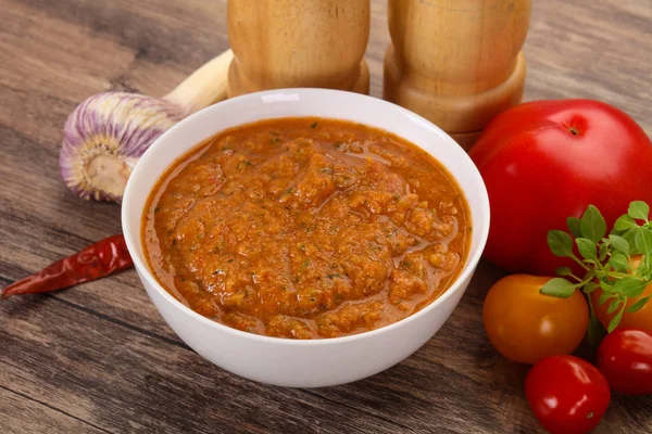 Ünlü Ispanyol Gazpacho domates çorbası — Stok fotoğraf
