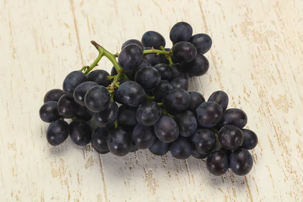 Fresca uva roja dulce madura —  Fotos de Stock