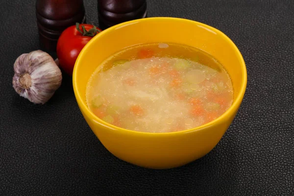 Kuřecí polévka s nudlemi — Stock fotografie