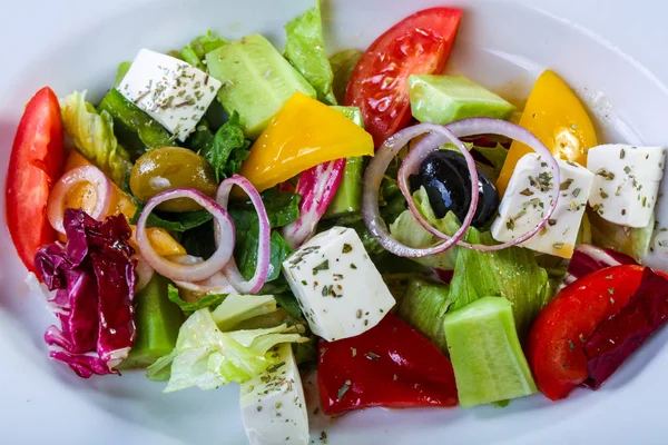 Traditional Greek salad — Stock Photo, Image