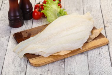 Ham pisi balığı filetosu