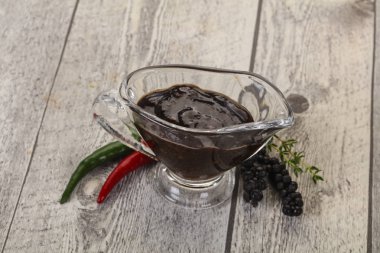 Et için karabiber sosu