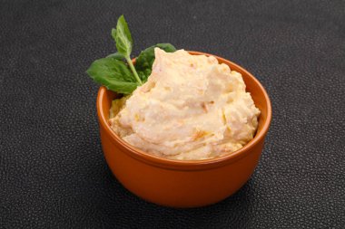 Kuru Kayısı ile lor