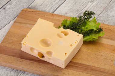 Maasdam peynir tuğla