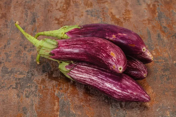 Lebendige leckere reife Graffiti-Aubergine — Stockfoto