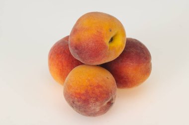 Güzelliğin üzerinde beyaz izole