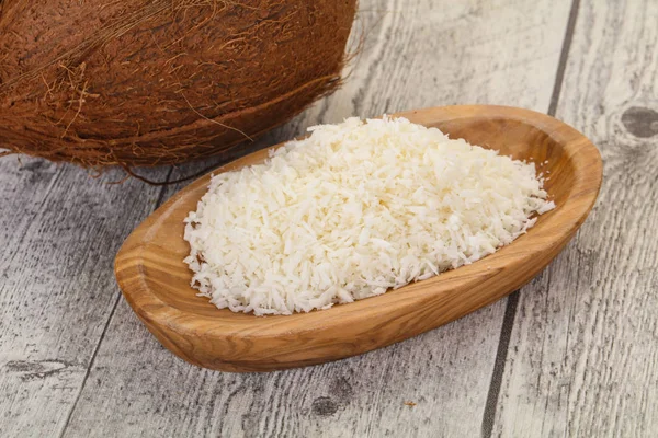 Chip de coco desfiado com porca — Fotografia de Stock