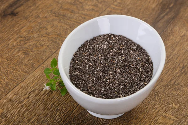 Dietary Chia frön i skålen — Stockfoto