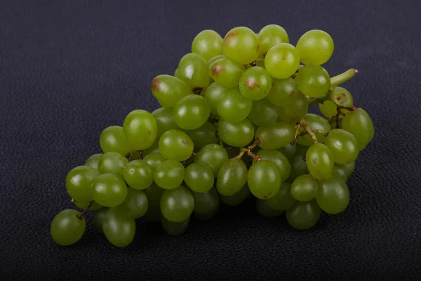 Zoete groene druif tak — Stockfoto