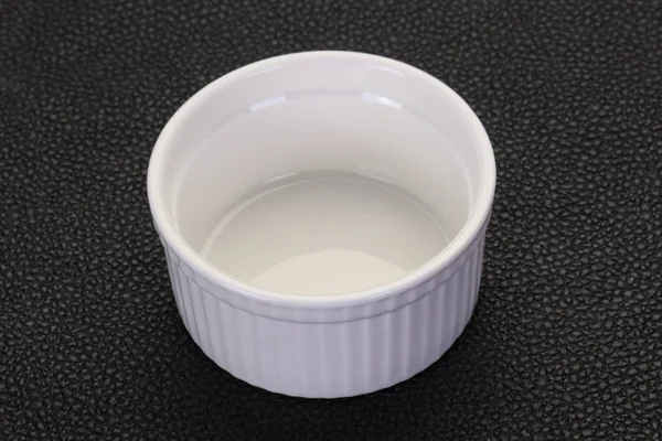 Fehér porcelán tál — Stock Fotó