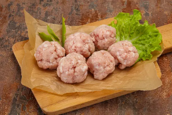 Homemade raw pork minced meatball for cooking — Stock Photo, Image