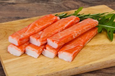 Gemide yengeç sopa surimi