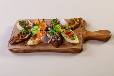 İspanyol bruschetta mix