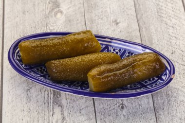 Ev yapımı salatalık turşusu