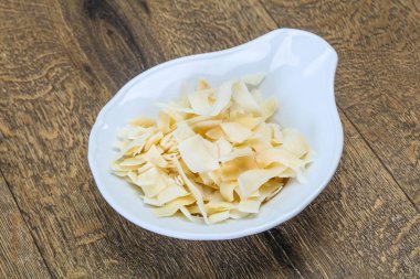 Kasede Hindistan cevizi kuru cips