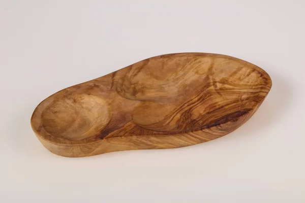 Tigela de madeira vazia feita de madeira de oliveira — Fotografia de Stock