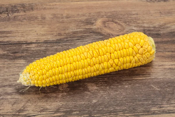 Dulce maíz natural amarillo suave —  Fotos de Stock