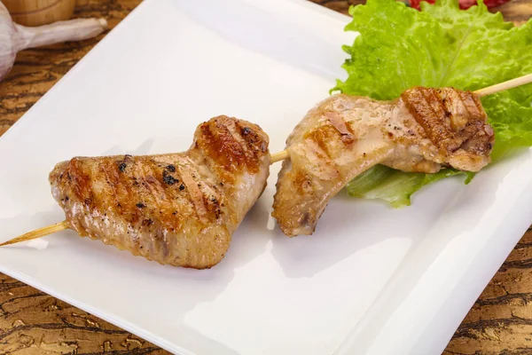 Brocheta de alas de pollo — Foto de Stock