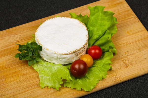 Γλυκό τυρί καμαμπέρ — Φωτογραφία Αρχείου