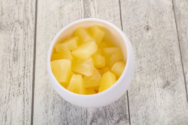 Marine ananas parçaları