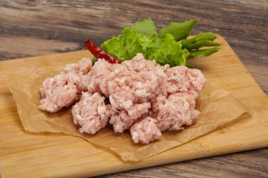 Pişirme için ev yapımı domuz kıyılmış et