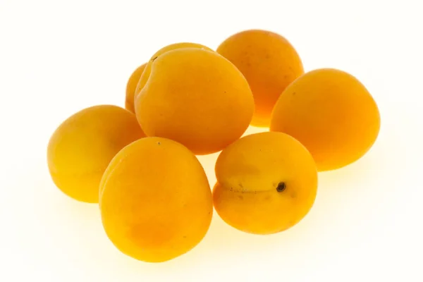 Ripe tasty sweet apricots heap — Stock Photo, Image