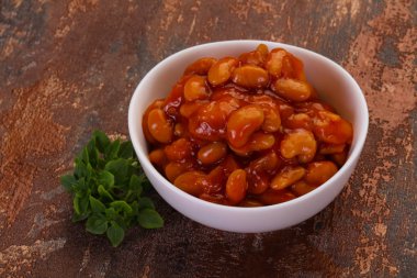 Domates soslu fırında böbrek