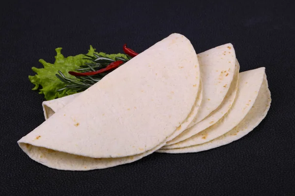 Leere hausgemachte Tortilla — Stockfoto