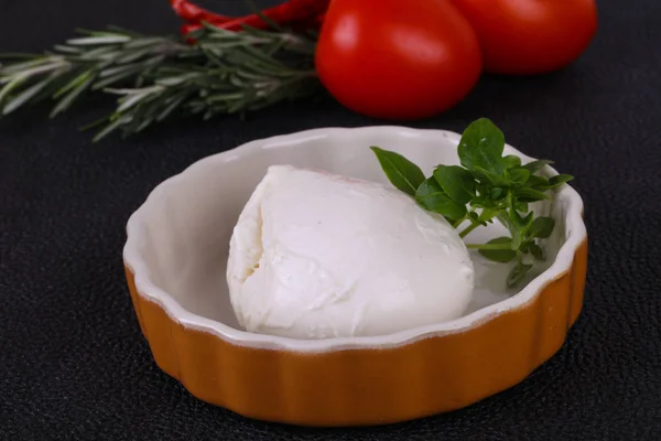 Olasz Mozzarella sajttal labda — Stock Fotó