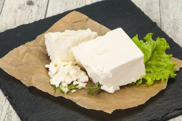 Brânză moale Feta tradițională greacă — Fotografie, imagine de stoc
