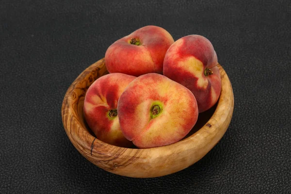 Сладкие Спелые Вкусные Персики — стоковое фото