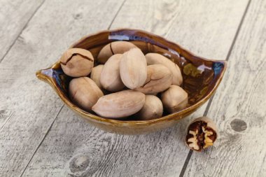 Fındık yığını kasede