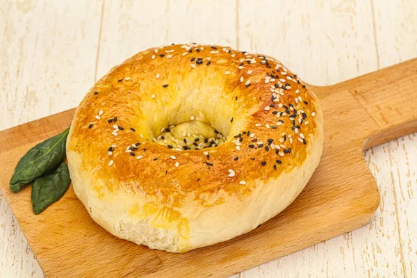 Hot Tasty Uzbek Flatbread Ready Snack — Stock Photo, Image