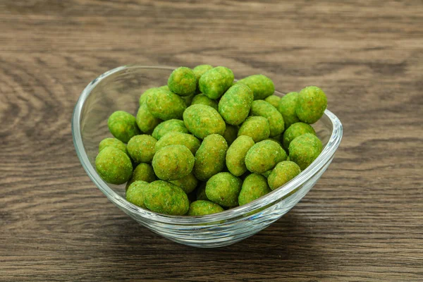 Kryddig Wasabi Jordnötter Mellanmål Skålen — Stockfoto