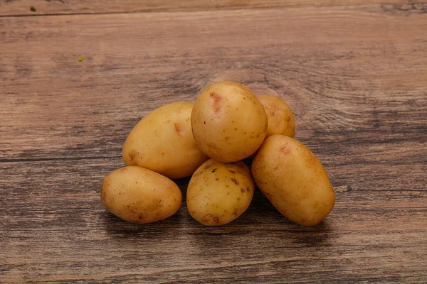 Raw Fresh Baby Young Potato Heap — Stock Photo, Image