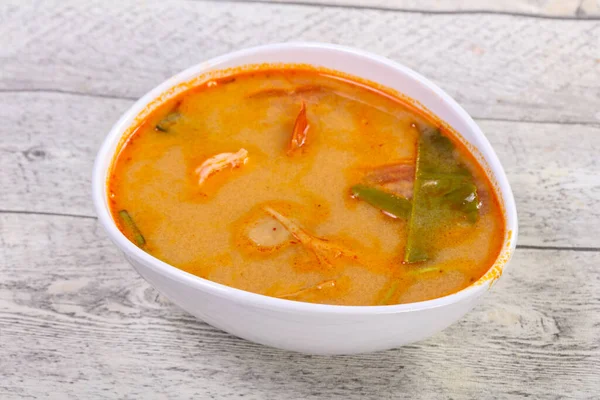 Famosa Zuppa Thai Tom Yam Con Gamberetti — Foto Stock