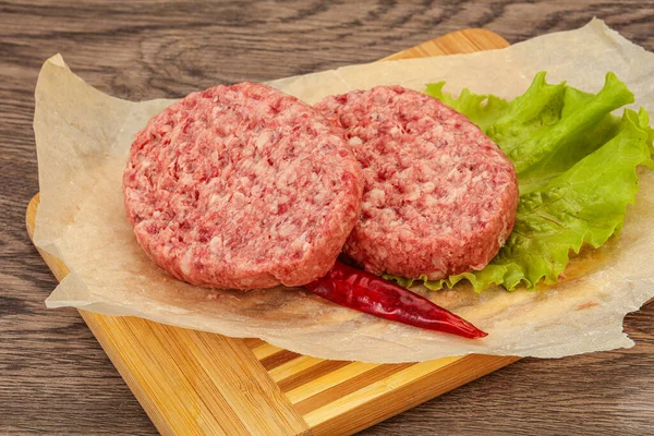 Surowy Kotlet Wołowy Burgerów — Zdjęcie stockowe