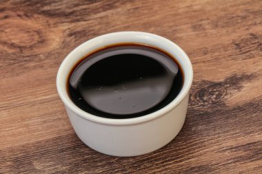Asya mutfağı. Kasede soya sosu.