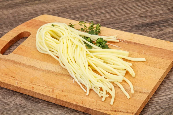 Chechil Spaghetti Kaas Snack Aan Boord — Stockfoto