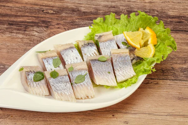 Filete Arenque Marinado Con Limón Rodajas —  Fotos de Stock