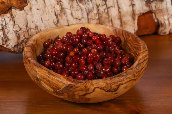 Traditional Soaked Cowberry Wooden Bowl — Stock Photo, Image