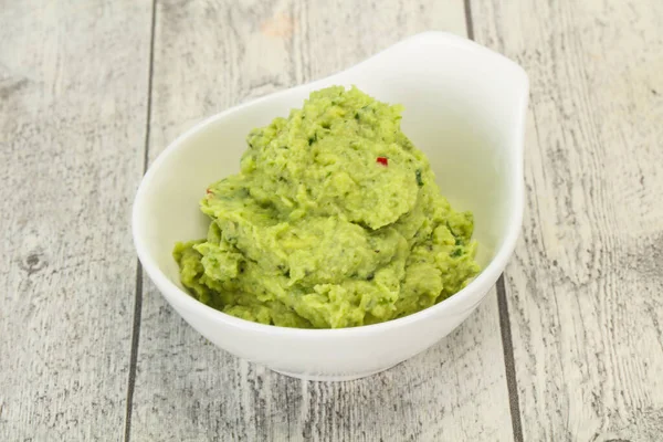 Fűszeres Avokádó Guacamole Szósz Chili Paprikával — Stock Fotó