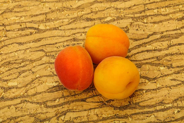 Frutta Fresca Matura Dolce Poche Albicocche — Foto Stock