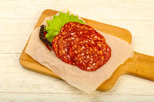 Lekkere Chorizo Worst Gesneden Houten Achtergrond — Stockfoto