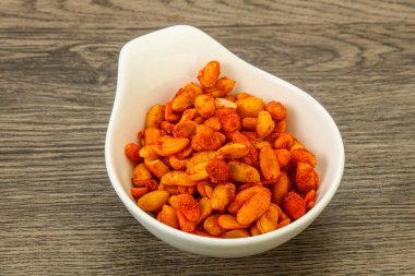 Baharatlı çerez kasede.