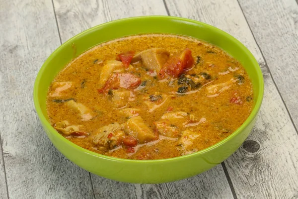 Hagyományos Thai Curry Csirkeleves Kókusztejjel — Stock Fotó