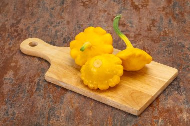 Taze veranda pişirmeye hazır.